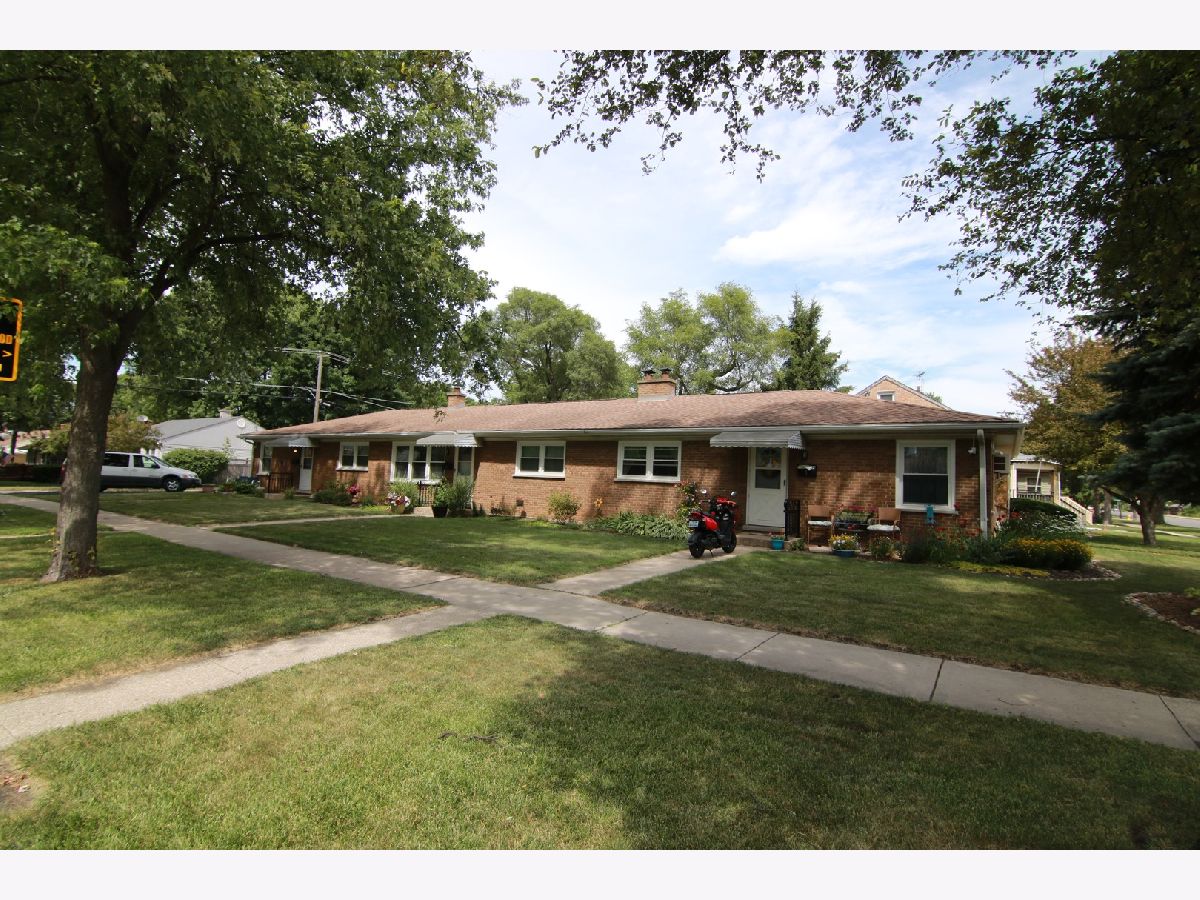  Rented Westmont Illinois, 1 Washington