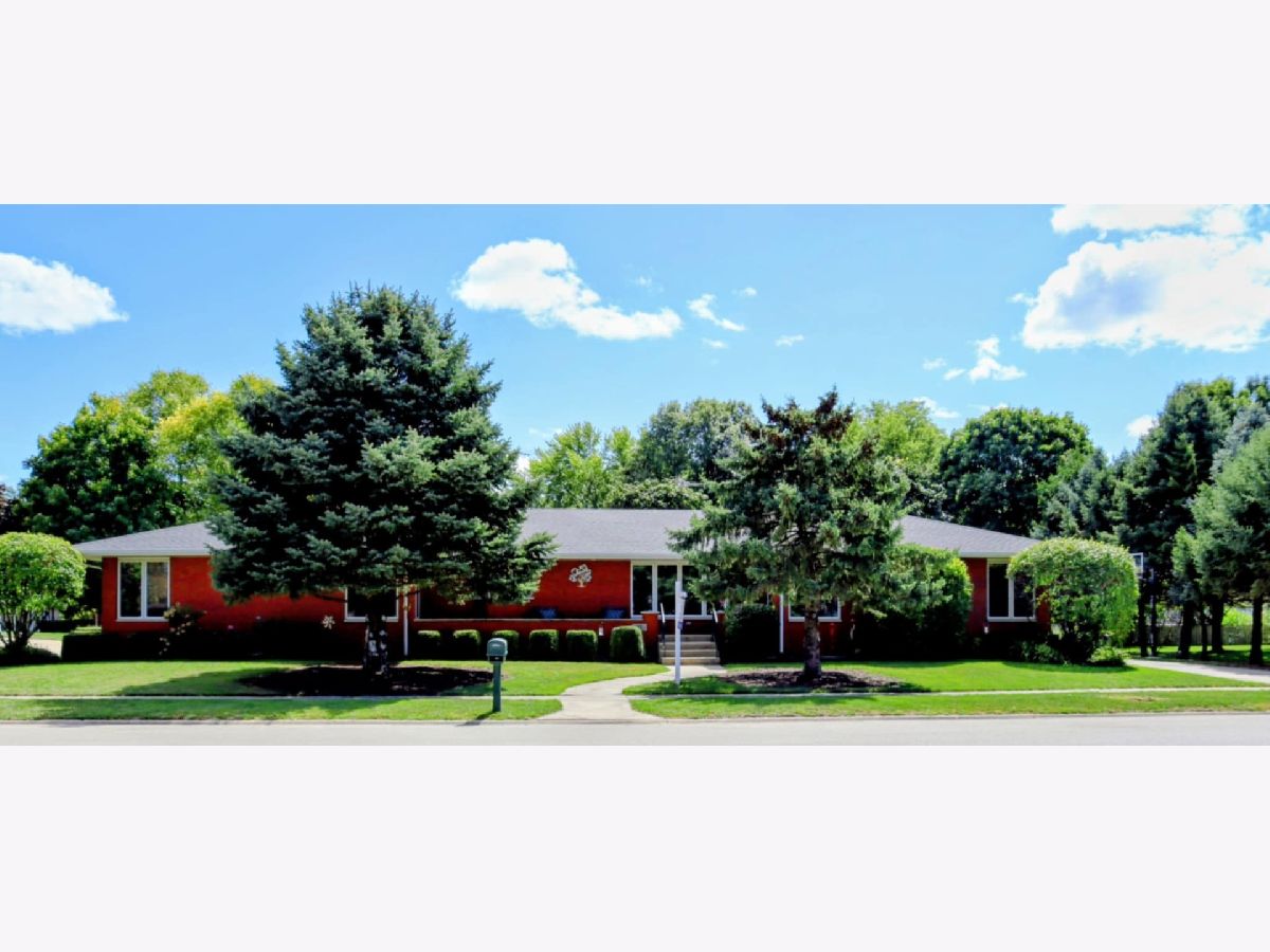  Sold Mazon Illinois, 12 Warren