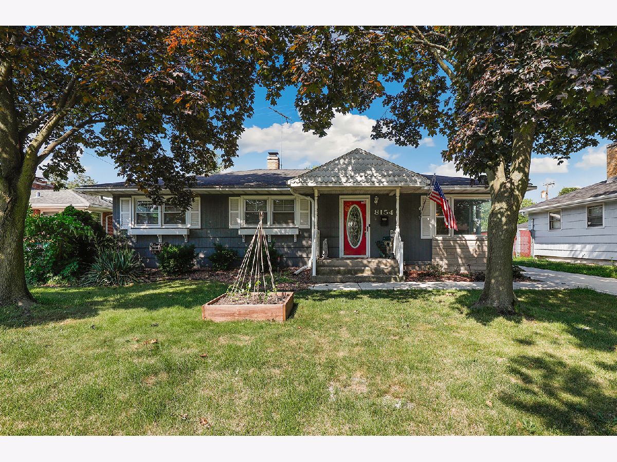  For Sale Munster Indiana, 8154 Kooy Drive