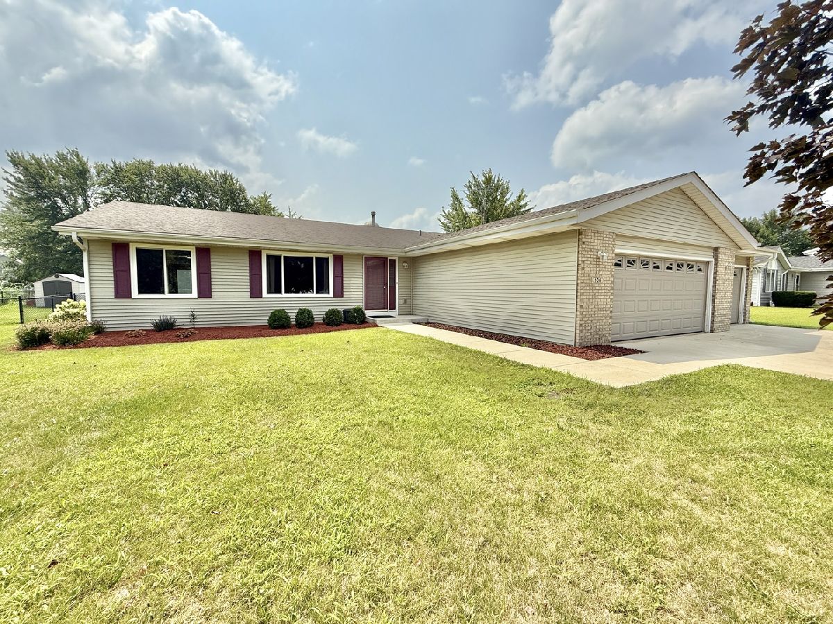  Sold Davis Junction Illinois, 106 Autumnwood