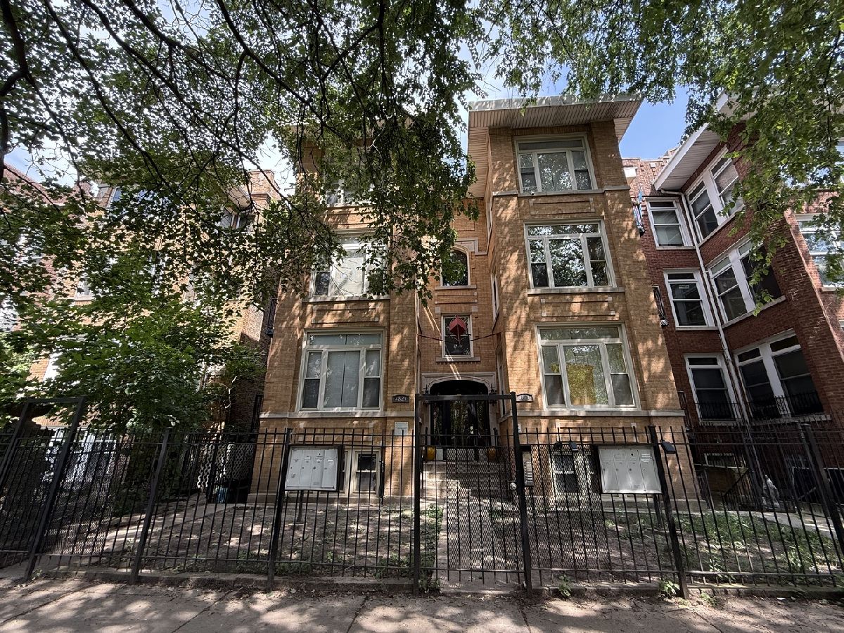  Rented Chicago Illinois, 4823 Sawyer