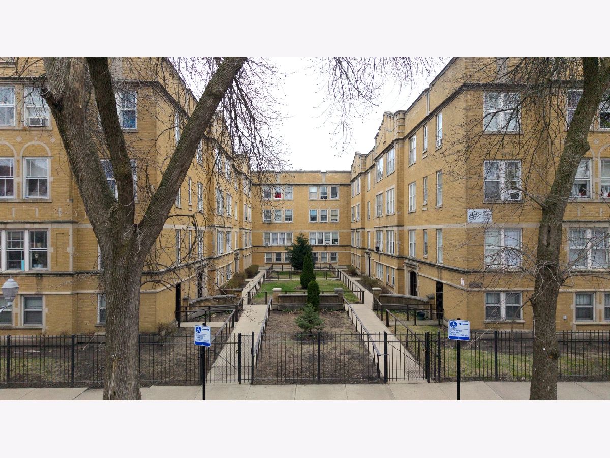 Rented Chicago Illinois, 7411 Damen Ave