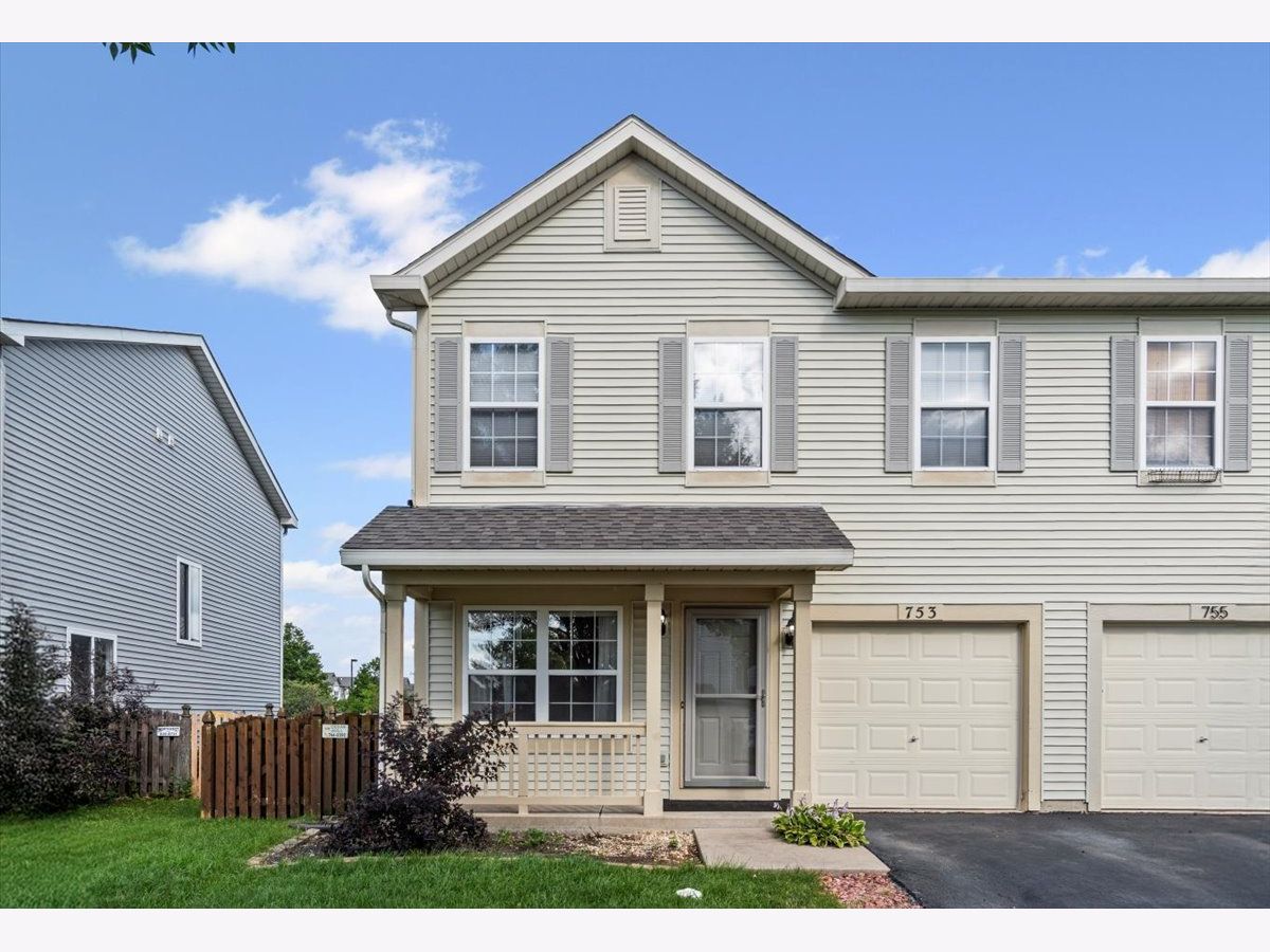 Rented Romeoville Illinois, 753 Zachary