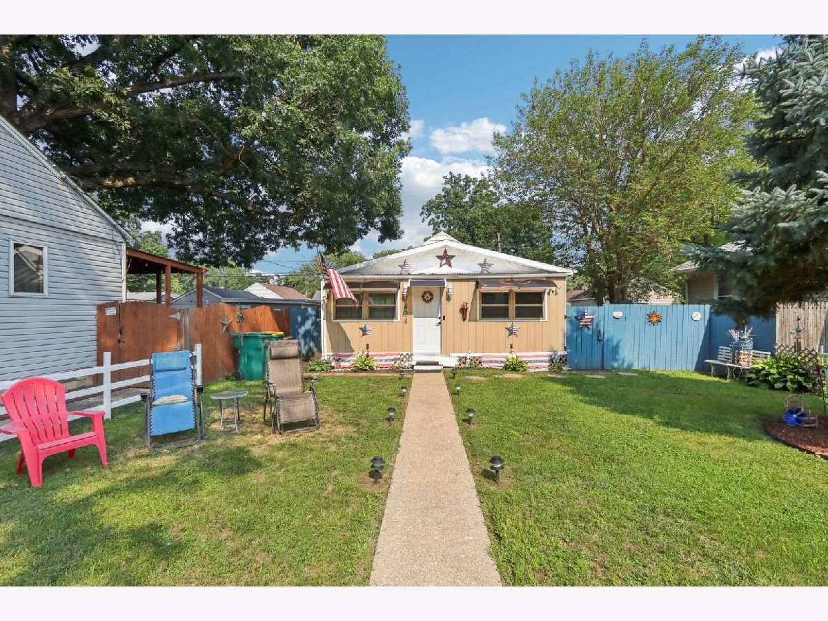 Homes For Sale Reedswood Joliet Illinois, 424 Park Drive