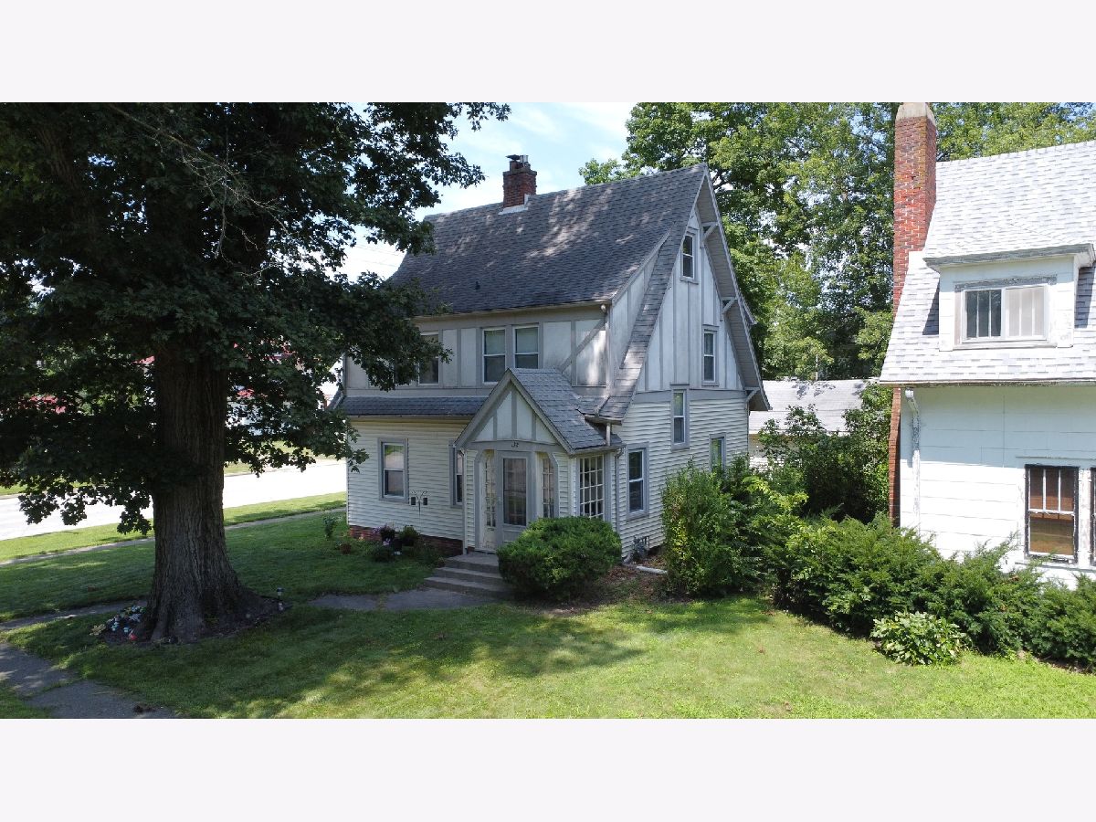  Sold Watseka Illinois, 132 Jefferson