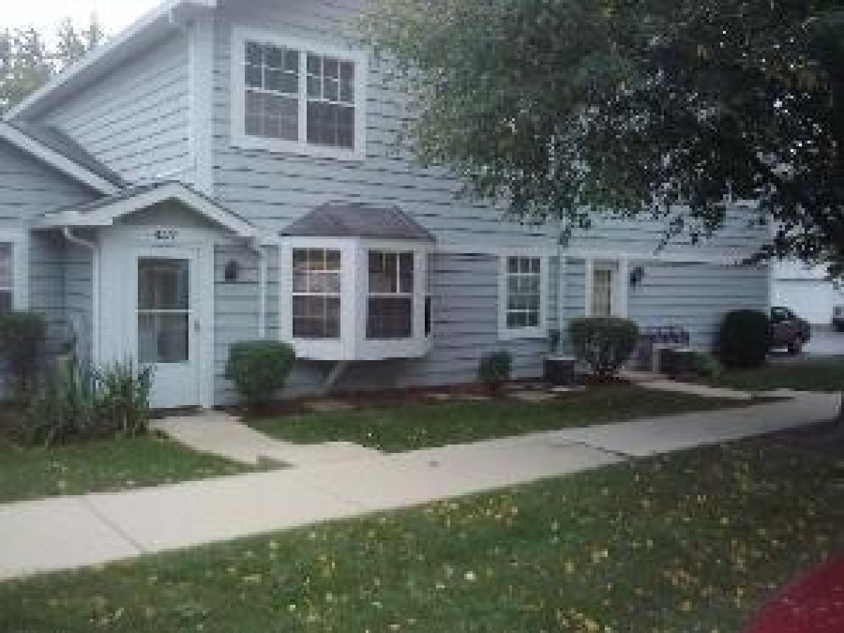 Rented Palatine Illinois, 417 Lake Shore