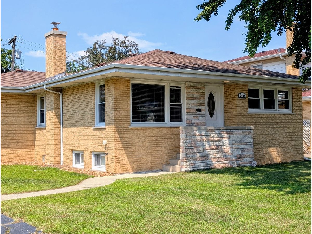  Sold Westchester Illinois, 3038 Buckingham