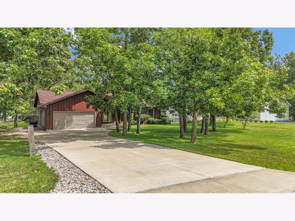  Sold Loda Illinois, 110 Cayuga