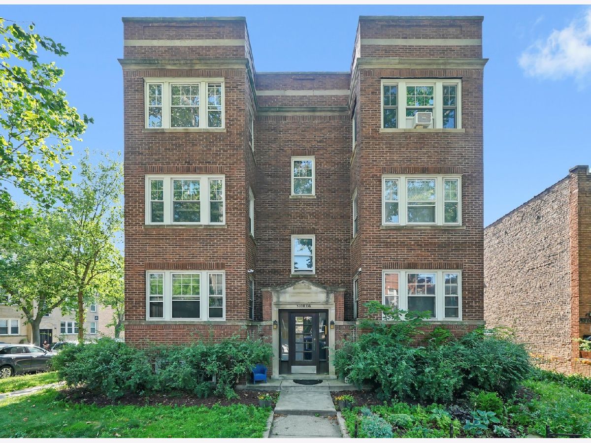 Homes & Condominiums For Sale Arcadia Terrace Chicago Illinois, 5700 Artesian Avenue