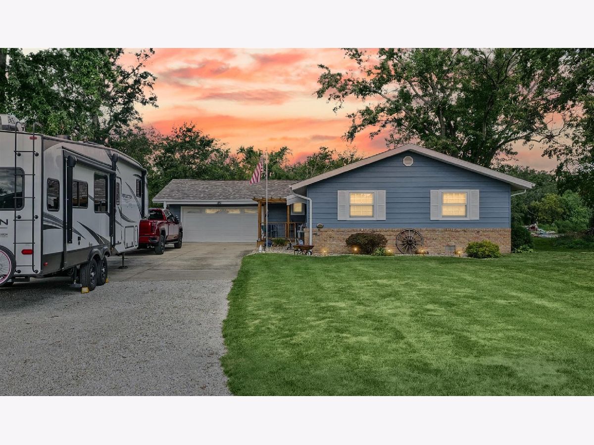  For Sale Dewey Illinois, 3203 Greenwood Drive