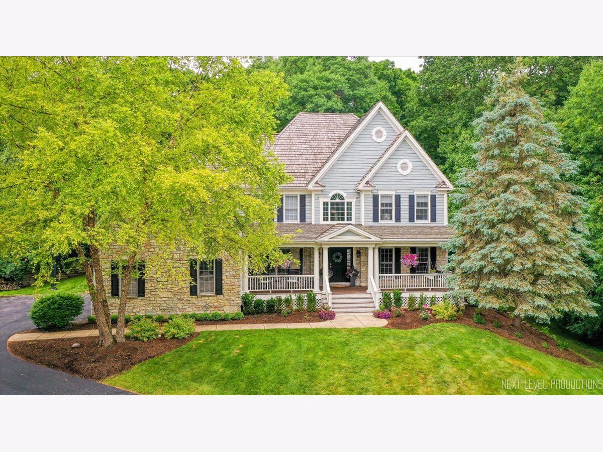  Sold Lake Barrington Illinois, 25660 Countryside