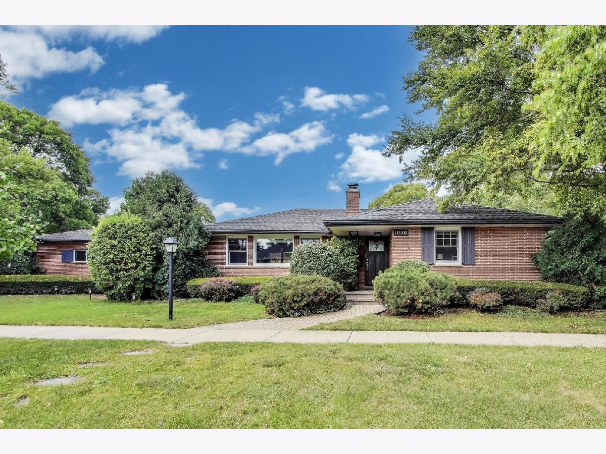 Homes & Condos & Townhomes Sold Triangle Mount Prospect Illinois, 1000 Lincoln