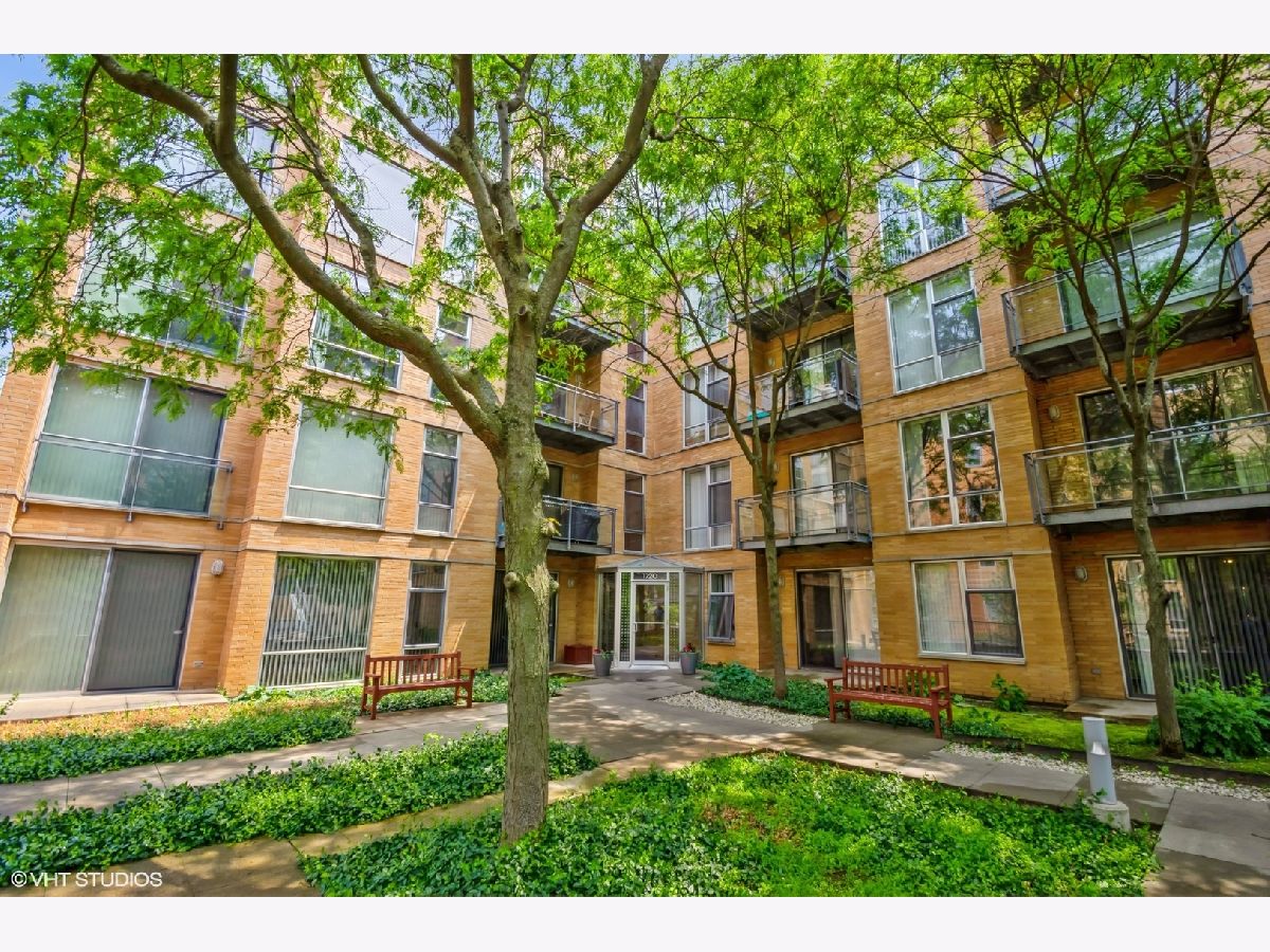 Condominiums Sold Sienna Evanston Illinois, 1720 Oak