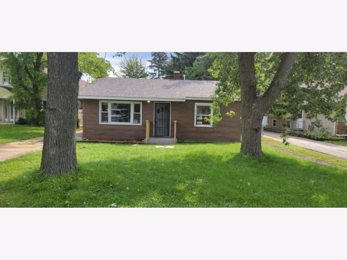  For Sale Westmont Illinois, 3811 Park Street