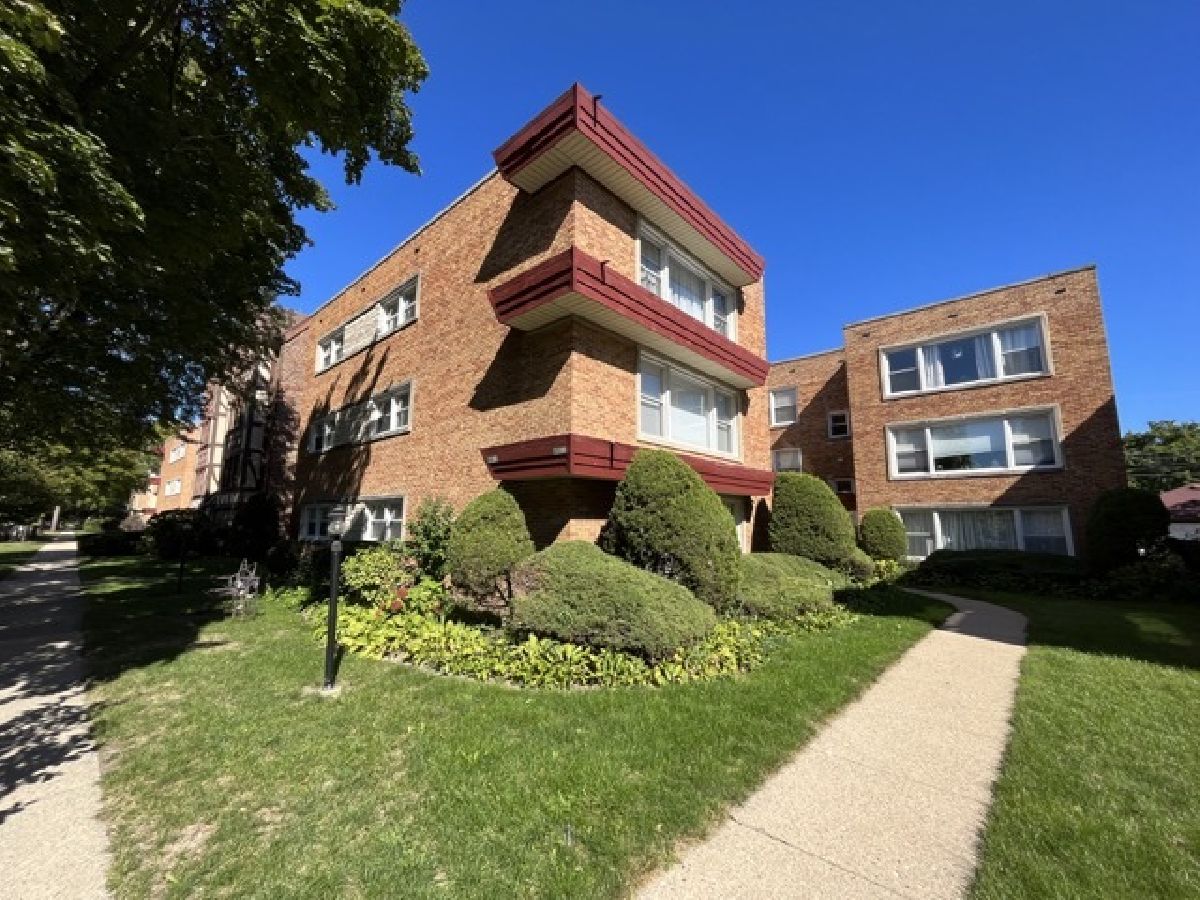 Rented Skokie Illinois, 8031 Kenton