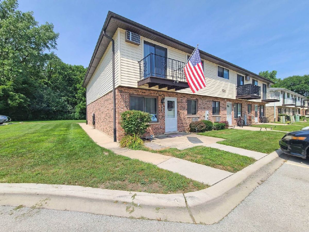  Sold Willow Springs Illinois, 131 Willows Edge
