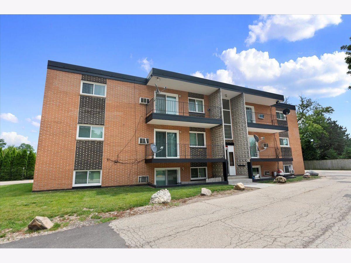  Rented Wauconda Illinois, 300 Marlene