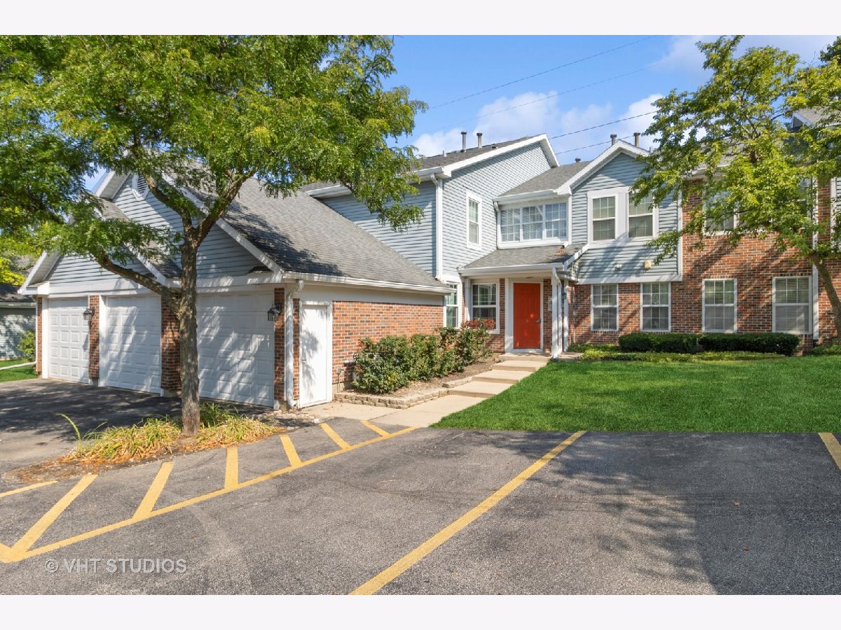 Condominiums For Sale Hamilton Place Palatine Illinois, 234 Jennifer Lane