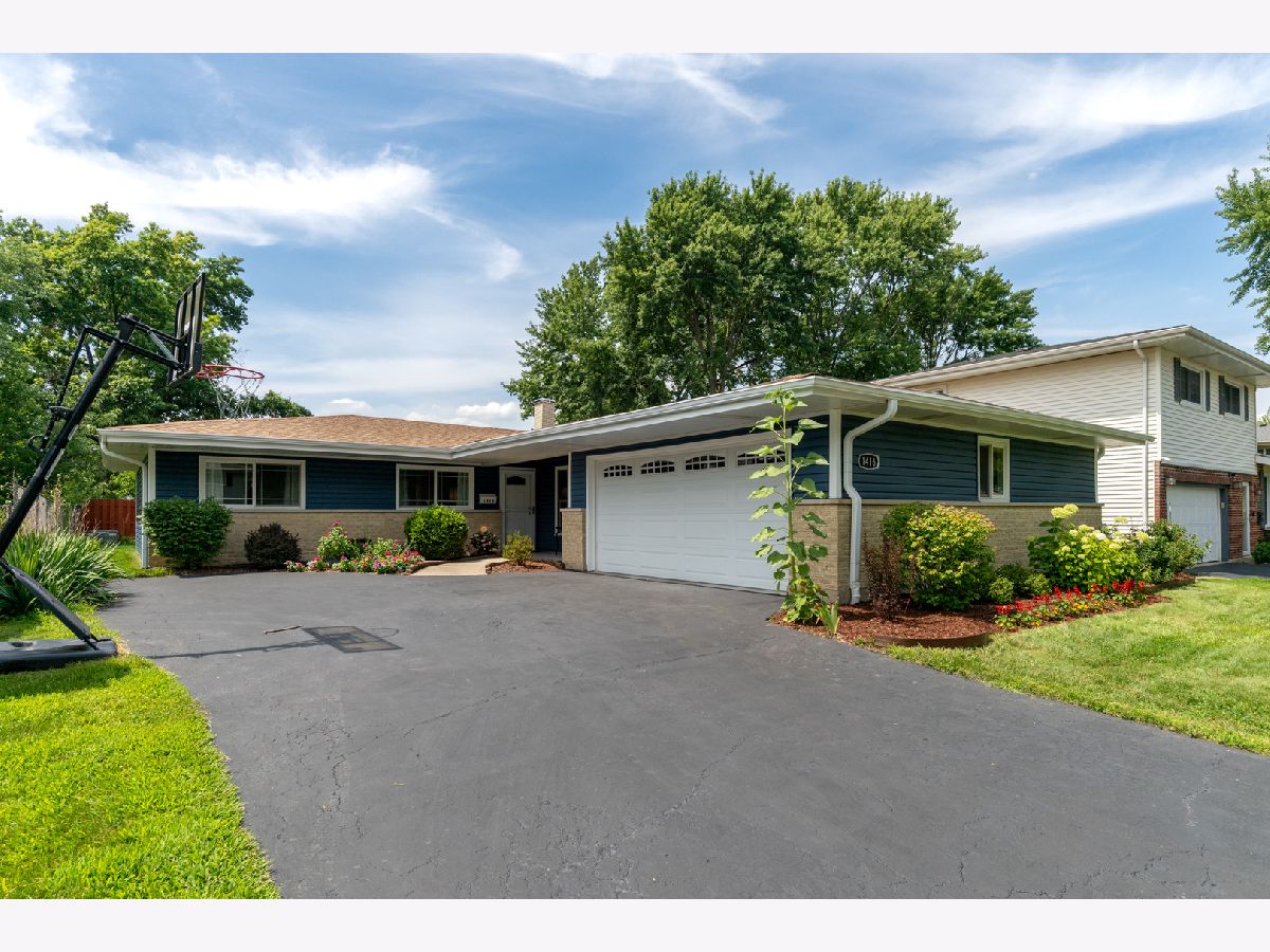  Sold Lombard Illinois, 1416 June