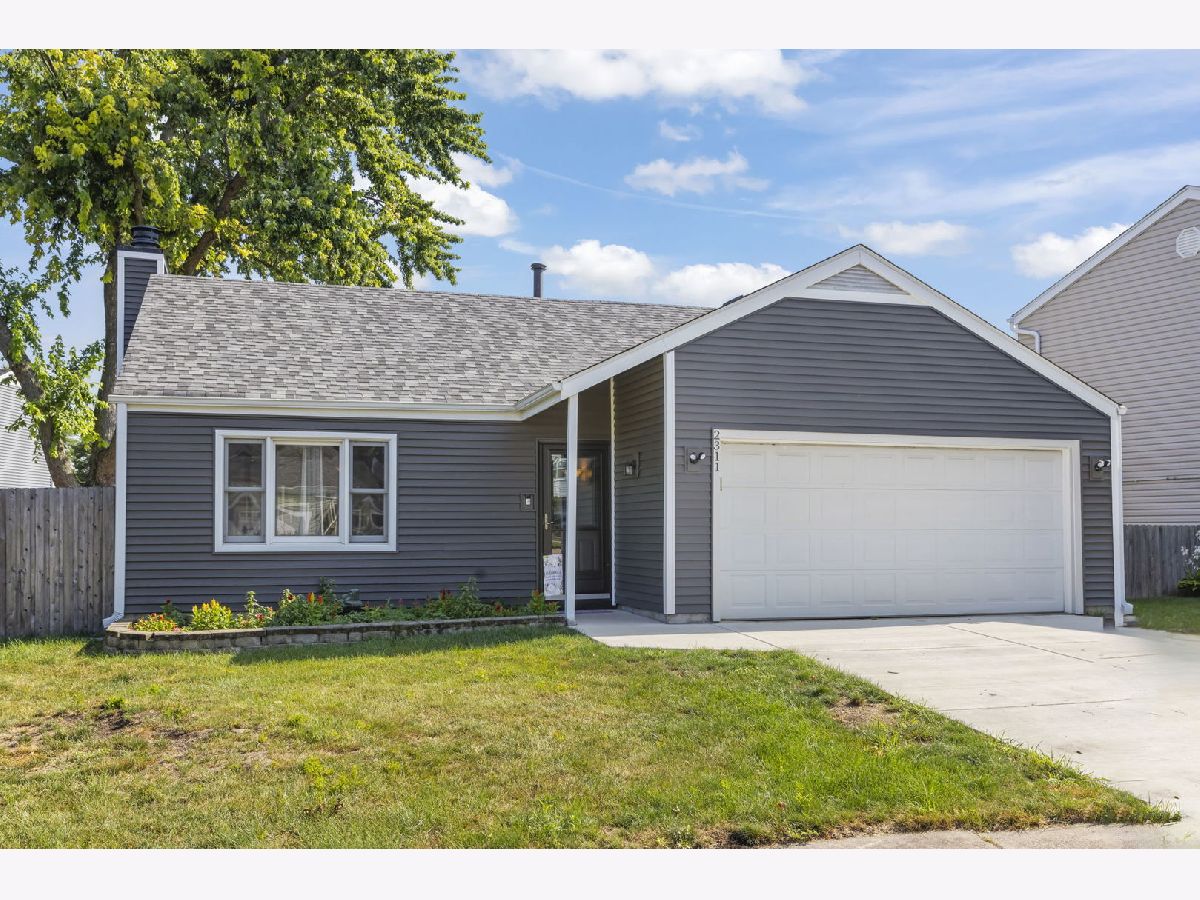 Homes For Sale Greenfield Village Aurora Illinois, 2311 Greenleaf Court