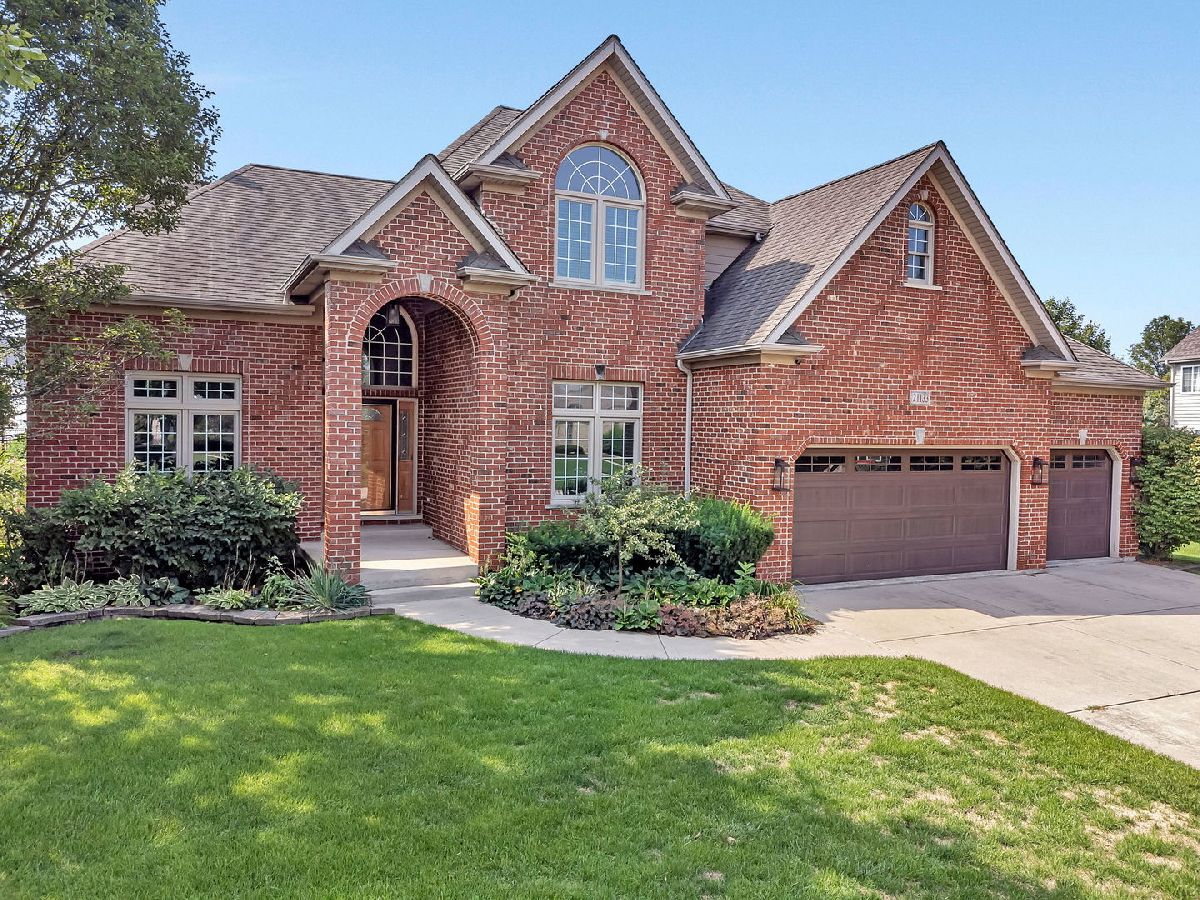 Homes Sold River Crossing Shorewood Illinois, 21133 Kenmare