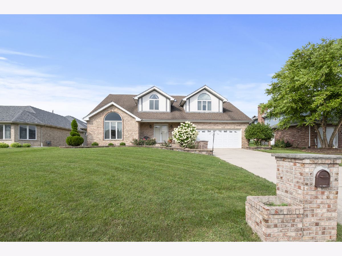  For Sale Homer Glen Illinois, 13124 Beaver Lake Drive