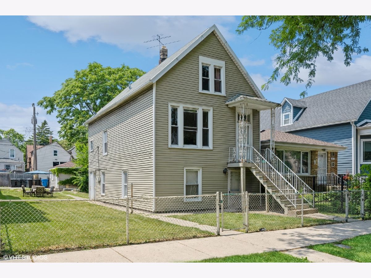  Rented Chicago Illinois, 3010 Albany