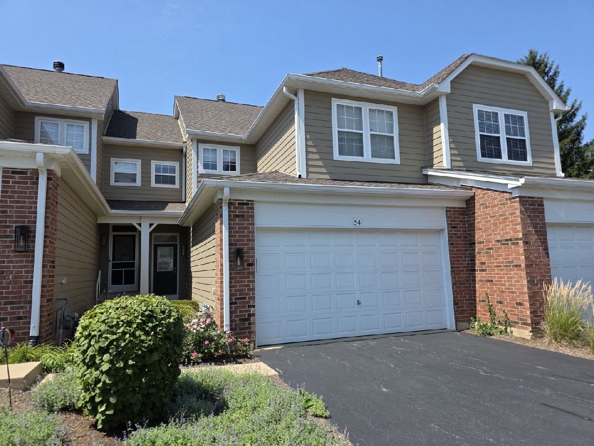  Rented Glen Ellyn Illinois, 54 Woodview