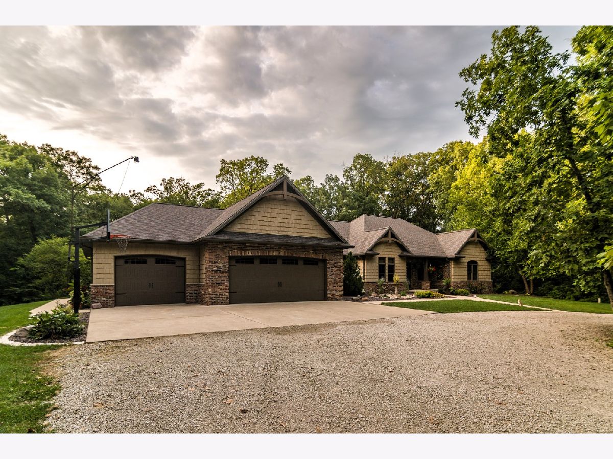  For Sale Clinton Illinois, 6690 Little Galilee Road