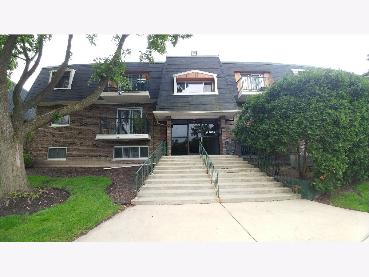  Rented Northbrook Illinois, 3855 Parkway