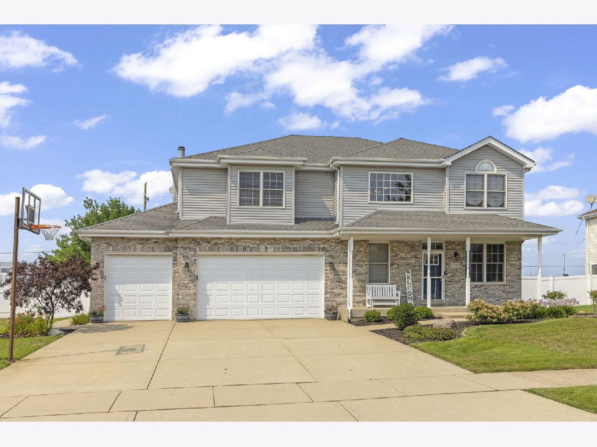 Homes Sold Ridgefield Estates Manhattan Illinois, 15500 Ridgefield