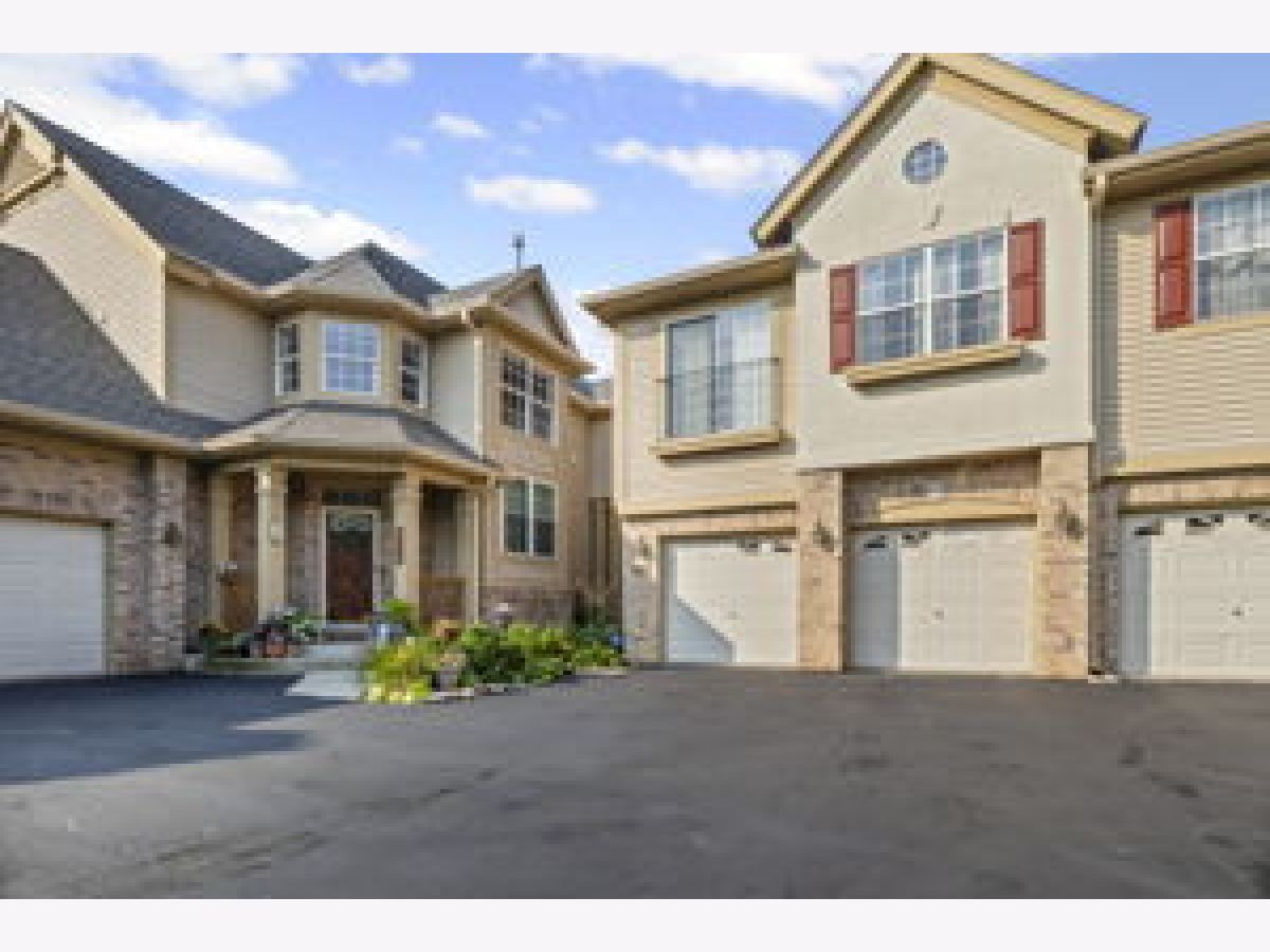 Townhomes & Condos Sold Westgate Valley Townhome Palos Heights Illinois, 3403 Spyglass