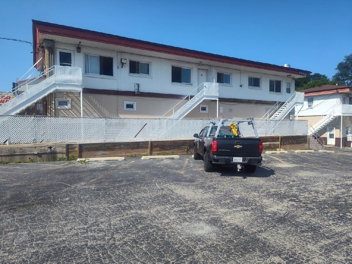  Rented Winthrop Harbor Illinois, 1039 Sheridan