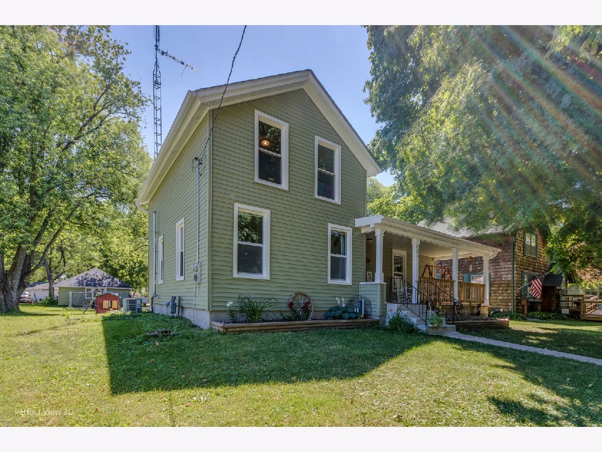  For Sale Earlville Illinois, 413 Stilson Street