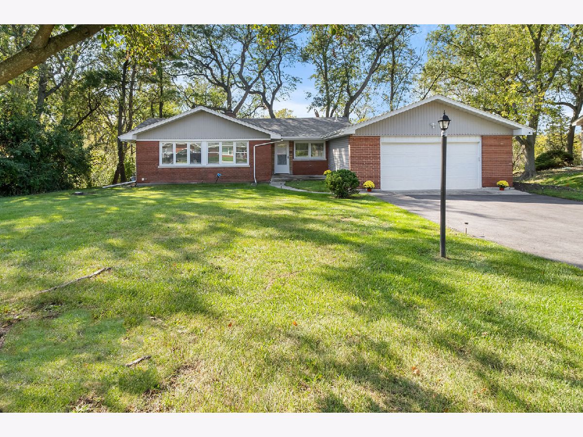 For Sale Olympia Fields Illinois, 820 Exmoor Road