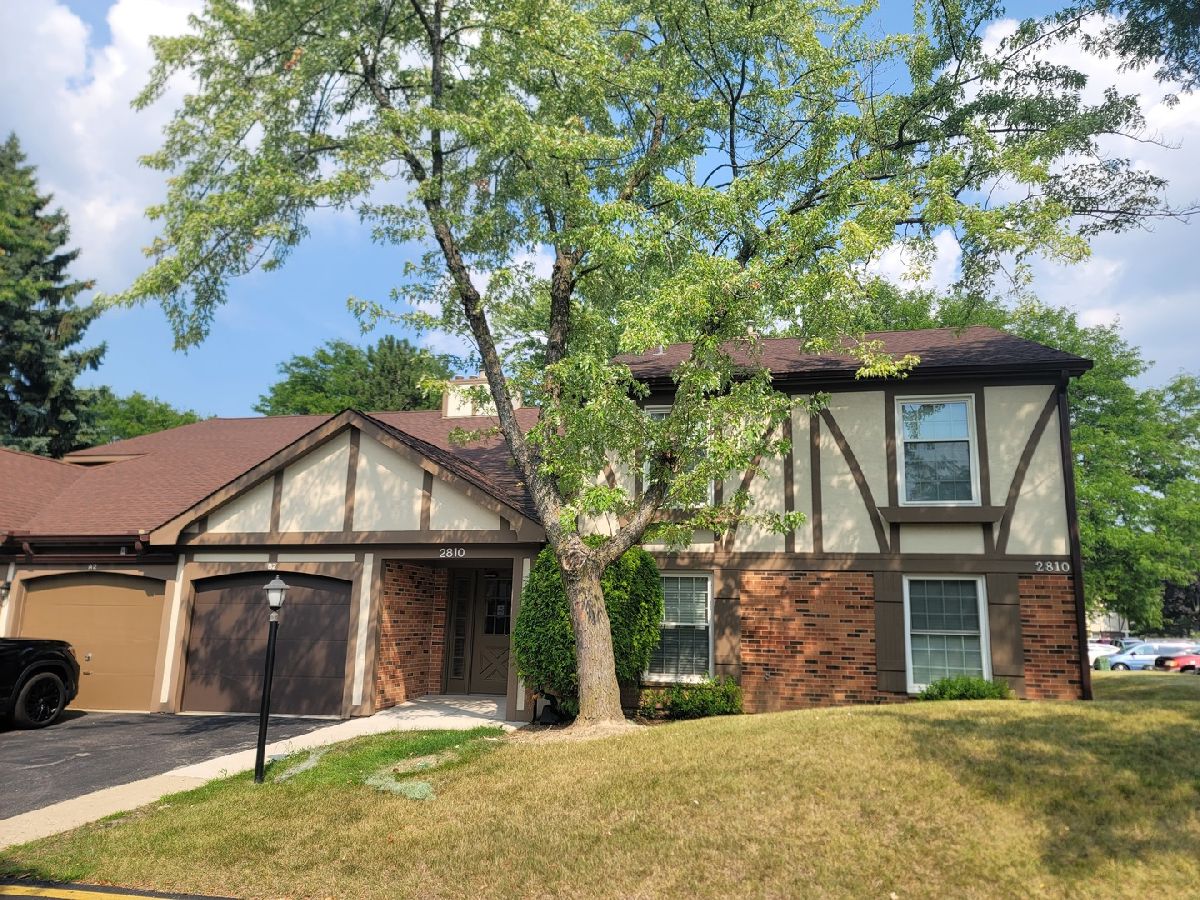  For Sale Rolling Meadows Illinois, 2810 Northampton Drive