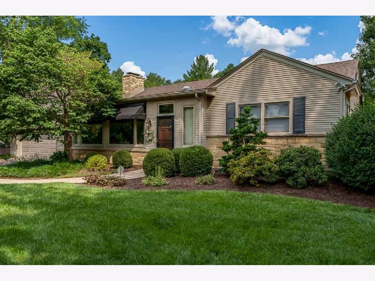 Sold Rockford Illinois, 2515 Saxon