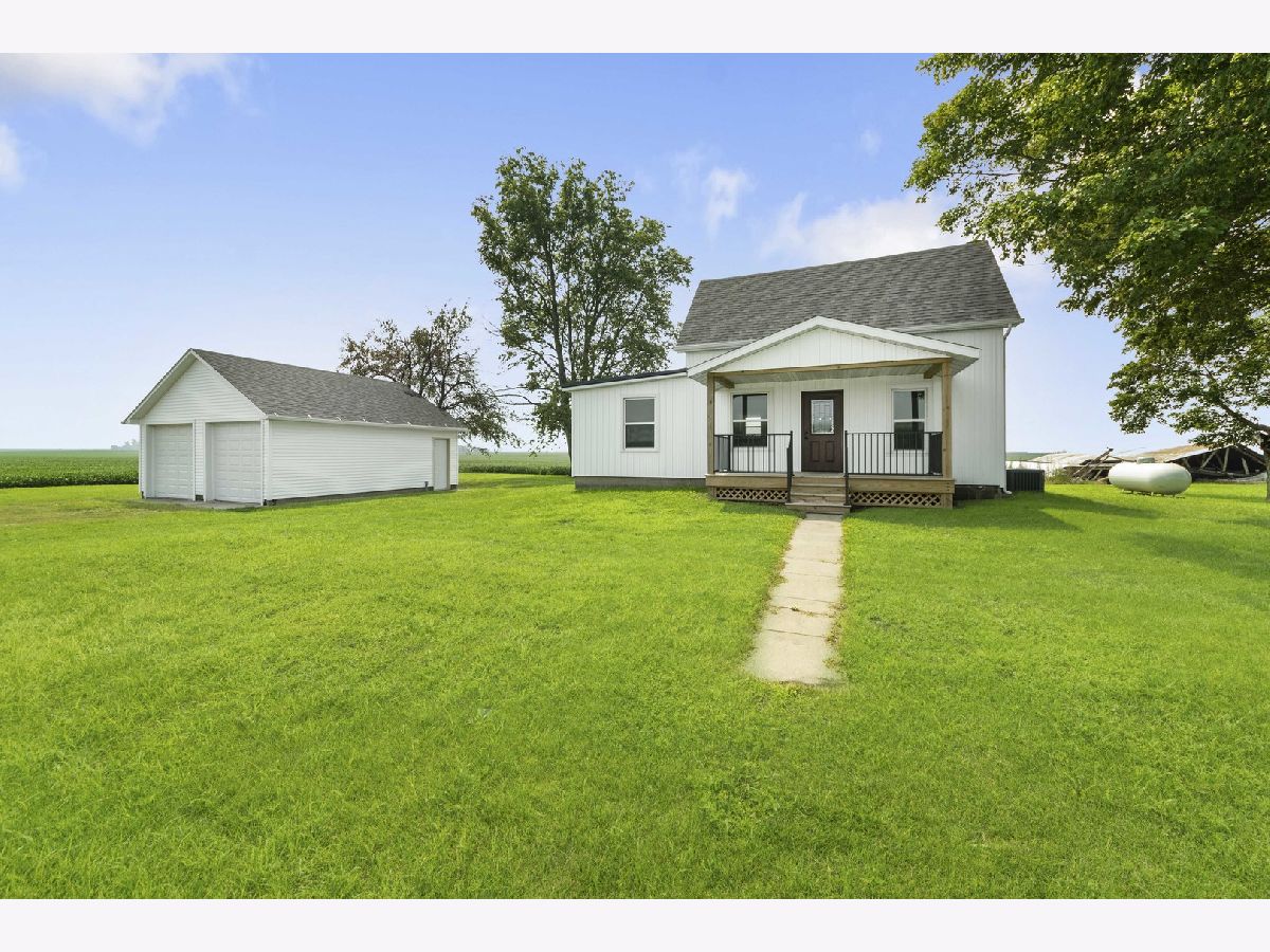  For Sale Wenona Illinois, 2711 800 North Road
