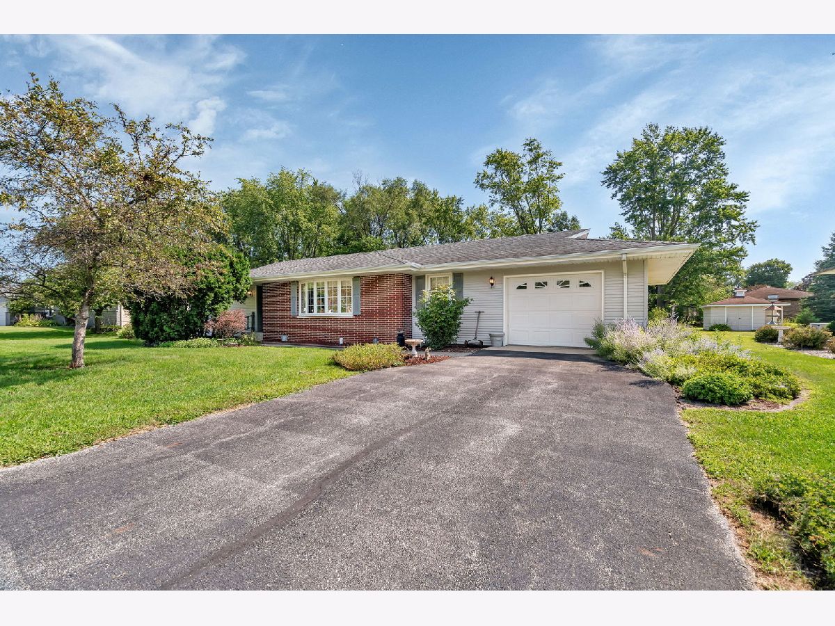  For Sale Coal City Illinois, 335 Washington Street