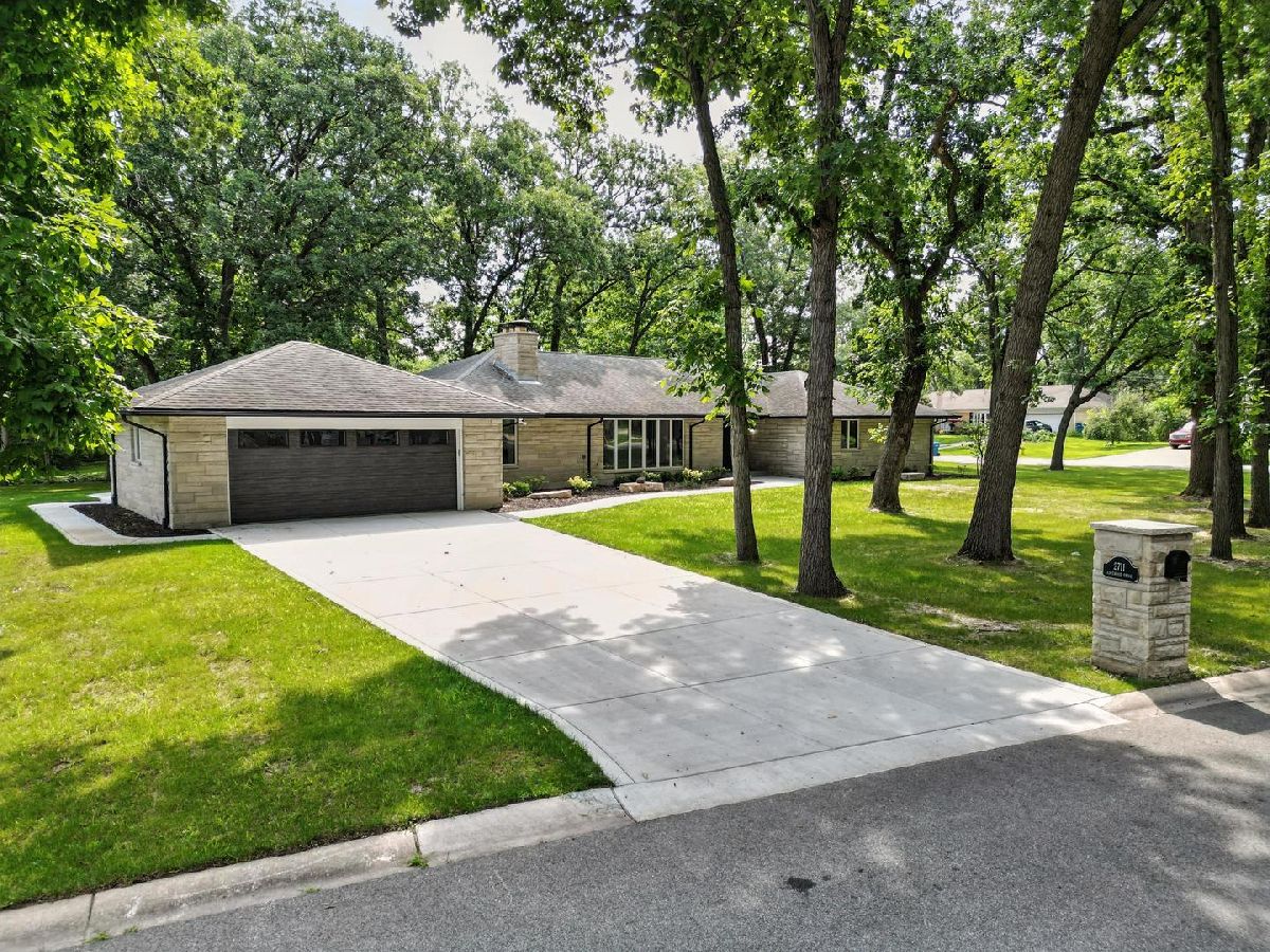  For Sale Dyer Indiana, 2711 Edgewood Drive