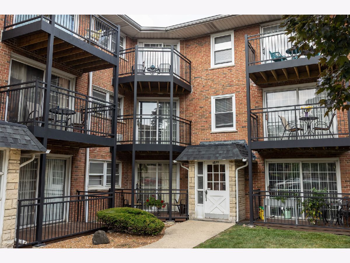  Sold Chicago Illinois, 6855 Northwest