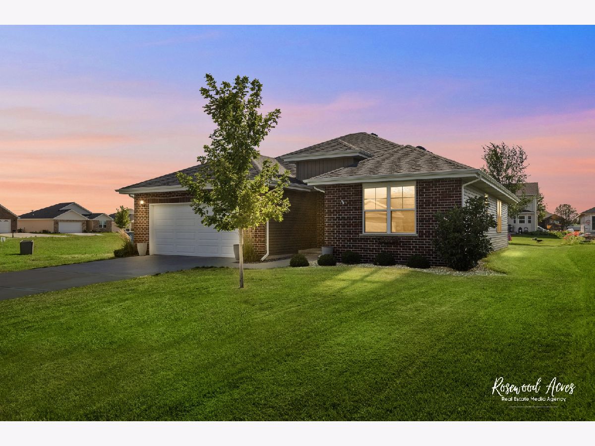  Sold Bourbonnais Illinois, 6136 Stone Pathway