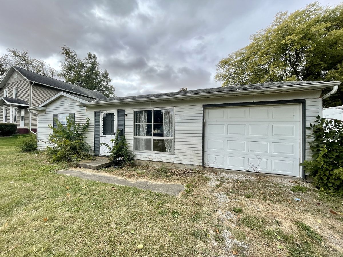  Sold Chenoa Illinois, 214 4th