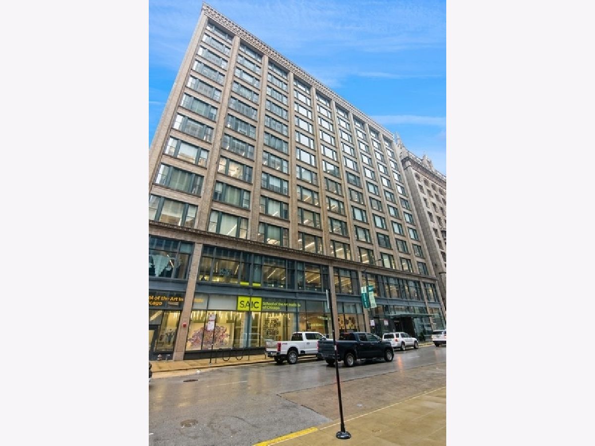  Rented Chicago Illinois, 60 Monroe