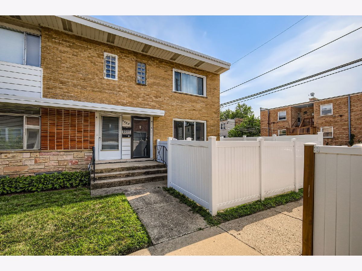 Rented Skokie Illinois, 9008 Skokie