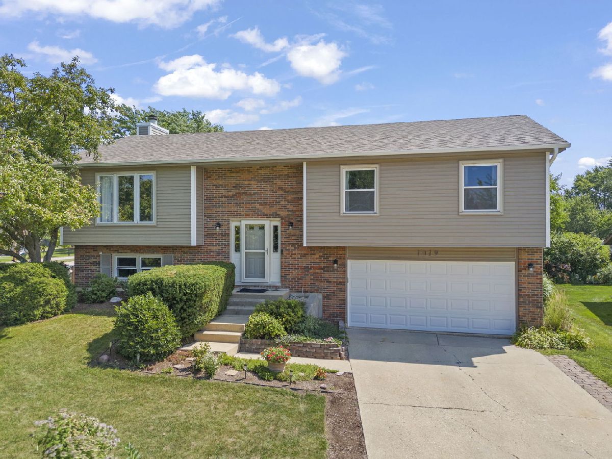 Homes & Condominiums Sold Western Trails Carol Stream Illinois, 1019 Tioga