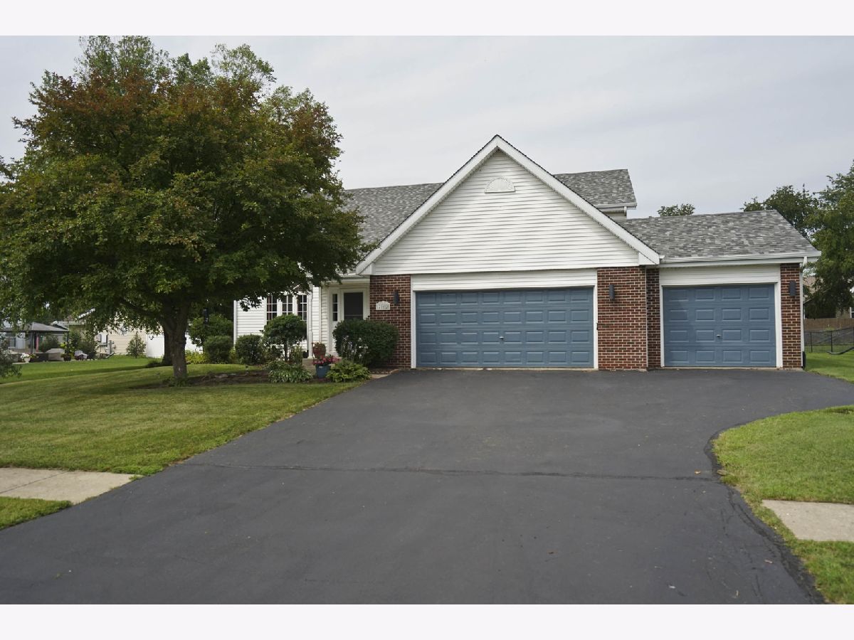  Sold Byron Illinois, 712 Kari