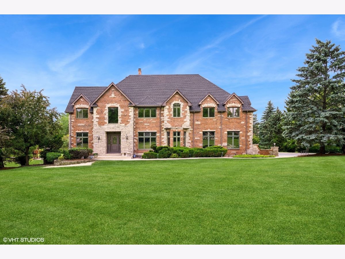 Homes For Sale Forest Knoll South Barrington Illinois, 26 Forest Lane