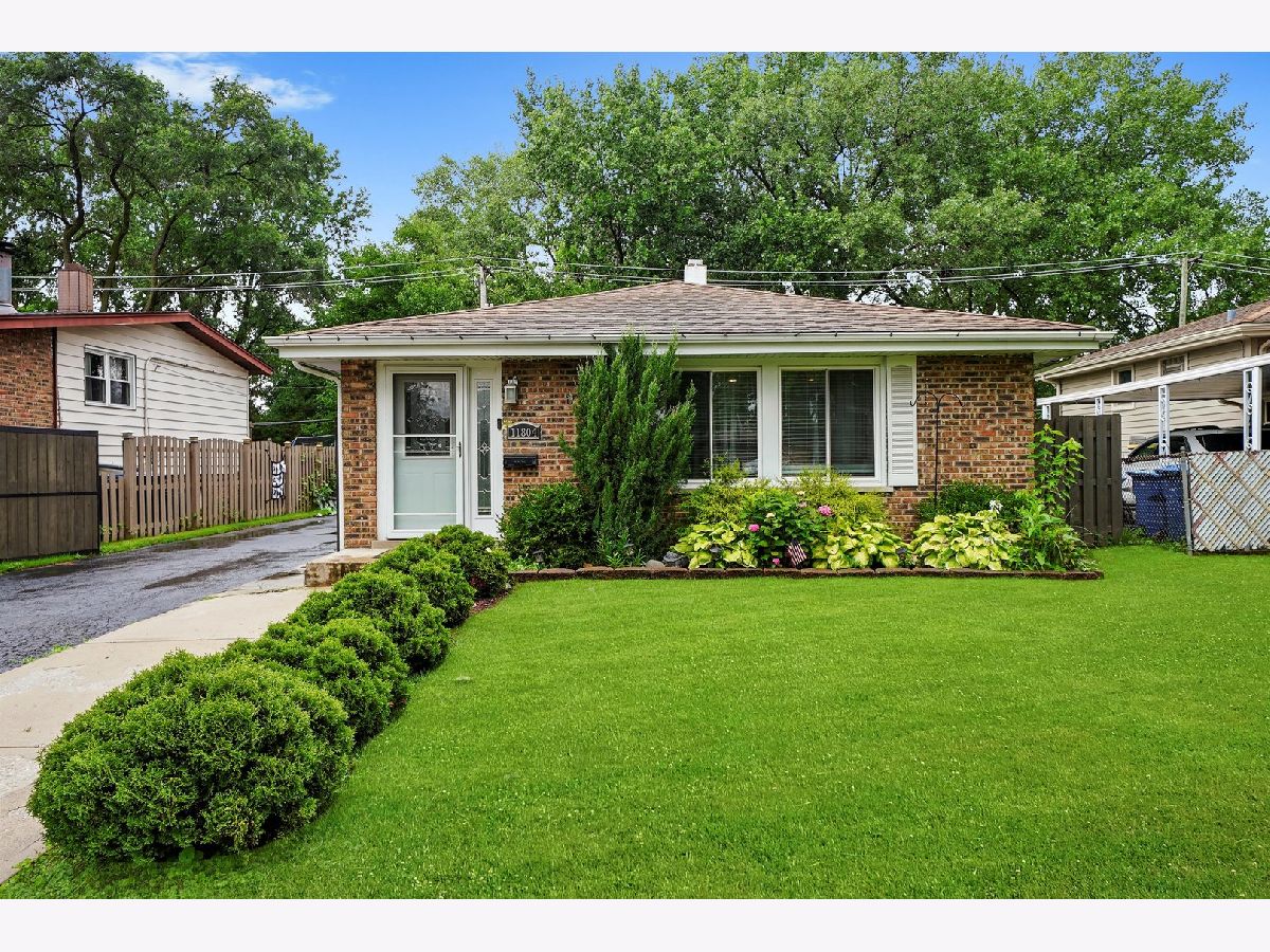  Sold Alsip Illinois, 11804 Joalyce