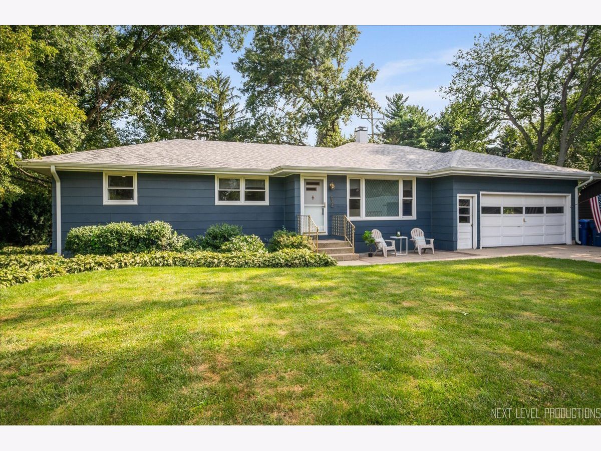 Homes For Sale Allendale Geneva Illinois, 634 Considine Road